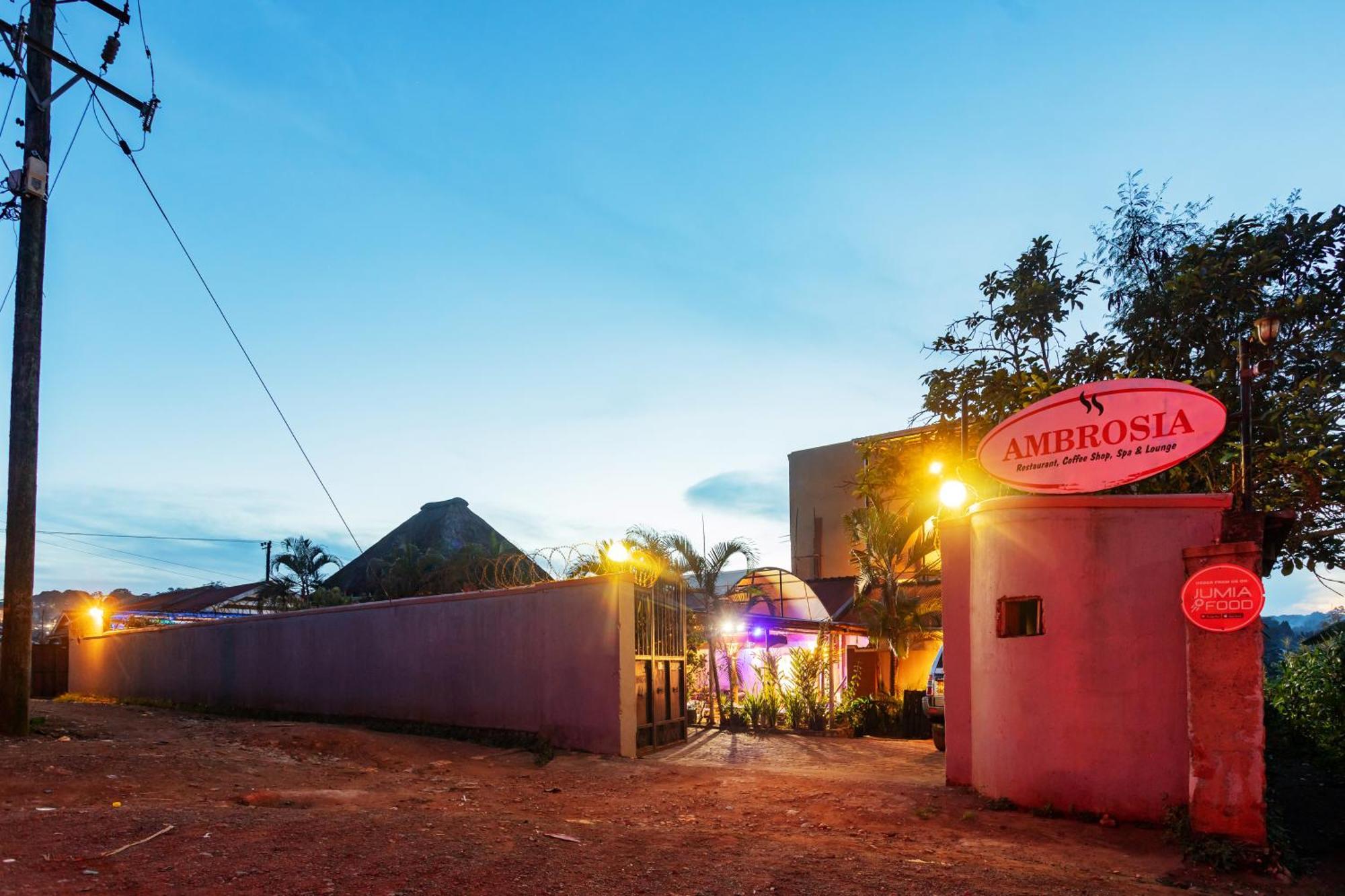 Hotel Ambrosia Heights Entebbe Esterno foto