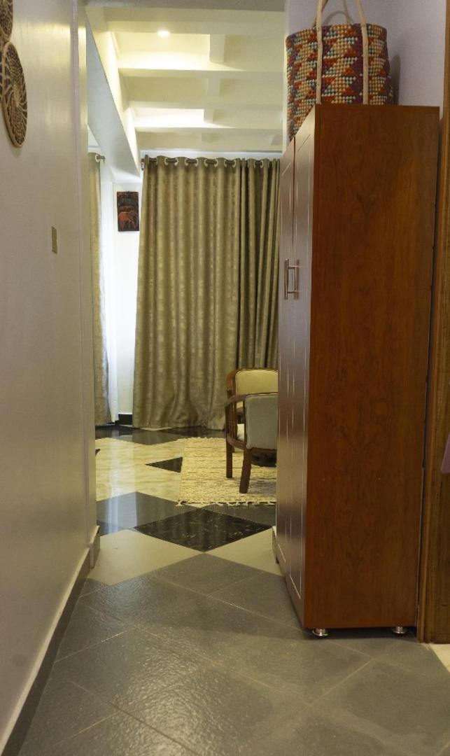 Hotel Ambrosia Heights Entebbe Esterno foto